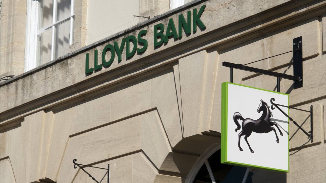La empresa multimillonaria de servicios financieros Lloyds está buscando un experto en moneda digital