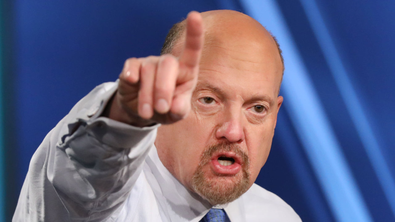 Mad Money Jim Cramer ‘Begs’ Crypto Investors to Take Profits — Says ‘I Don’t Want You to Lose Money’