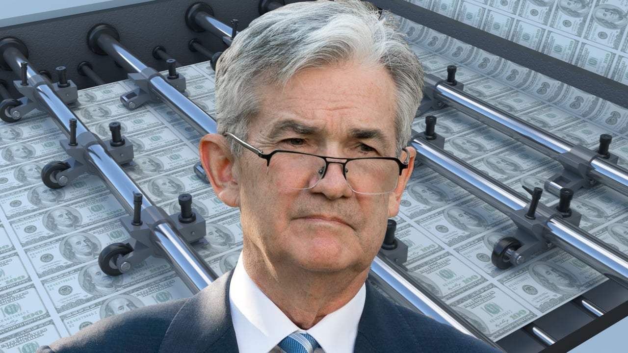 Fed’s Powell Scrutinized for Owning Bonds of the Same Type the Central Bank B...