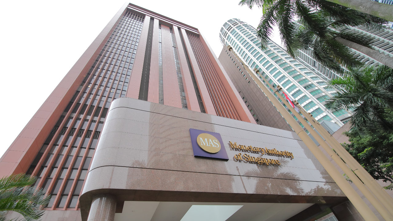 新加坡向星展银行和独立储备银行授予加密许可证