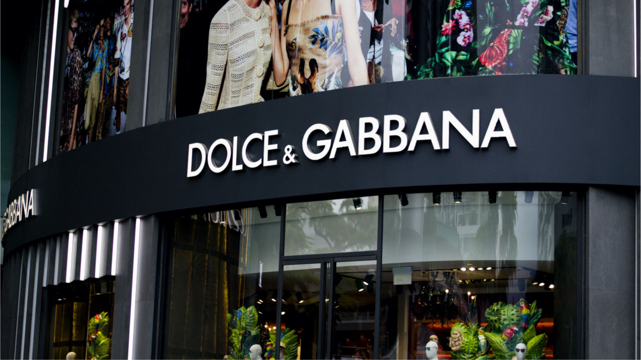 italian luxury fashion house dolce gabbana sells nft collection for 5 7 million Italian Luxury Fashion House Dolce & Gabbana Sells NFT Collection for $5.7 Million