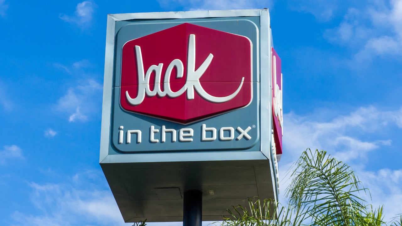 Jack in the Box는 '뻔뻔하고 불법적으로' 마스코트 복사를 위해 Crypto Exchange FTX를 고소합니다.