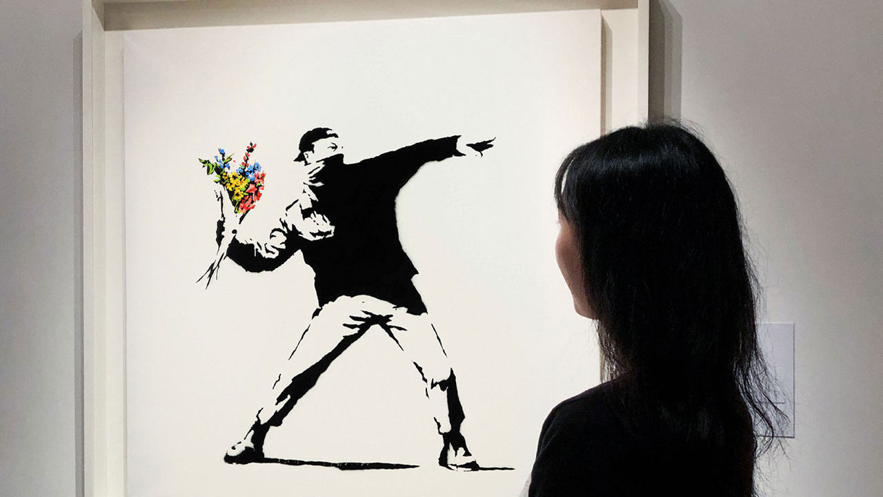 Sotheby’s to Bring Down the Hammer in Ethereum on 2 Iconic Banksy Paintings