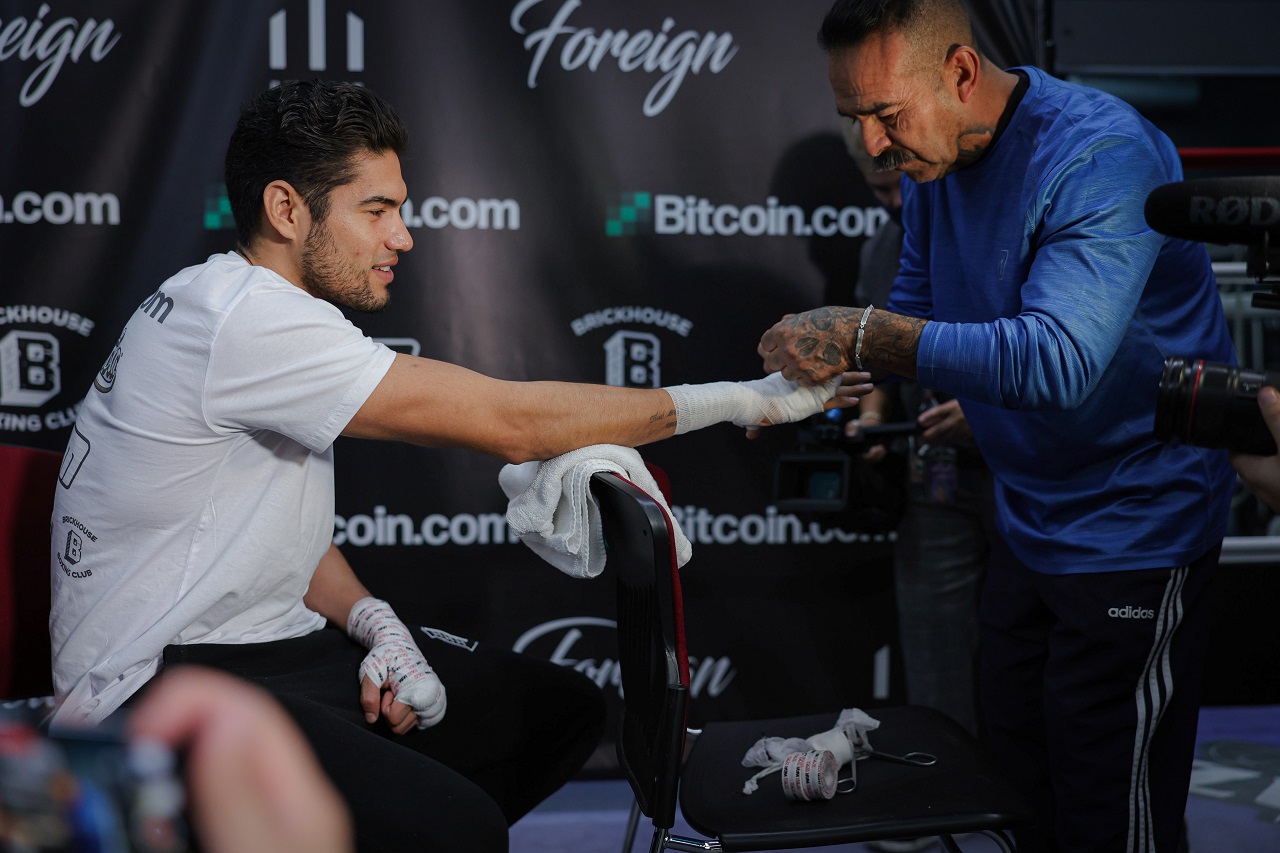 The undefeated Gilberto 'Zurdo' Ramirez goes to the ring with Bitcoin.com in his corner