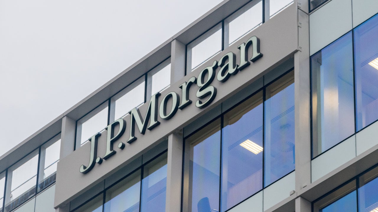 JPMorgan Client Survey: Majority Expect Bitcoin Price to Reach K or More This Year