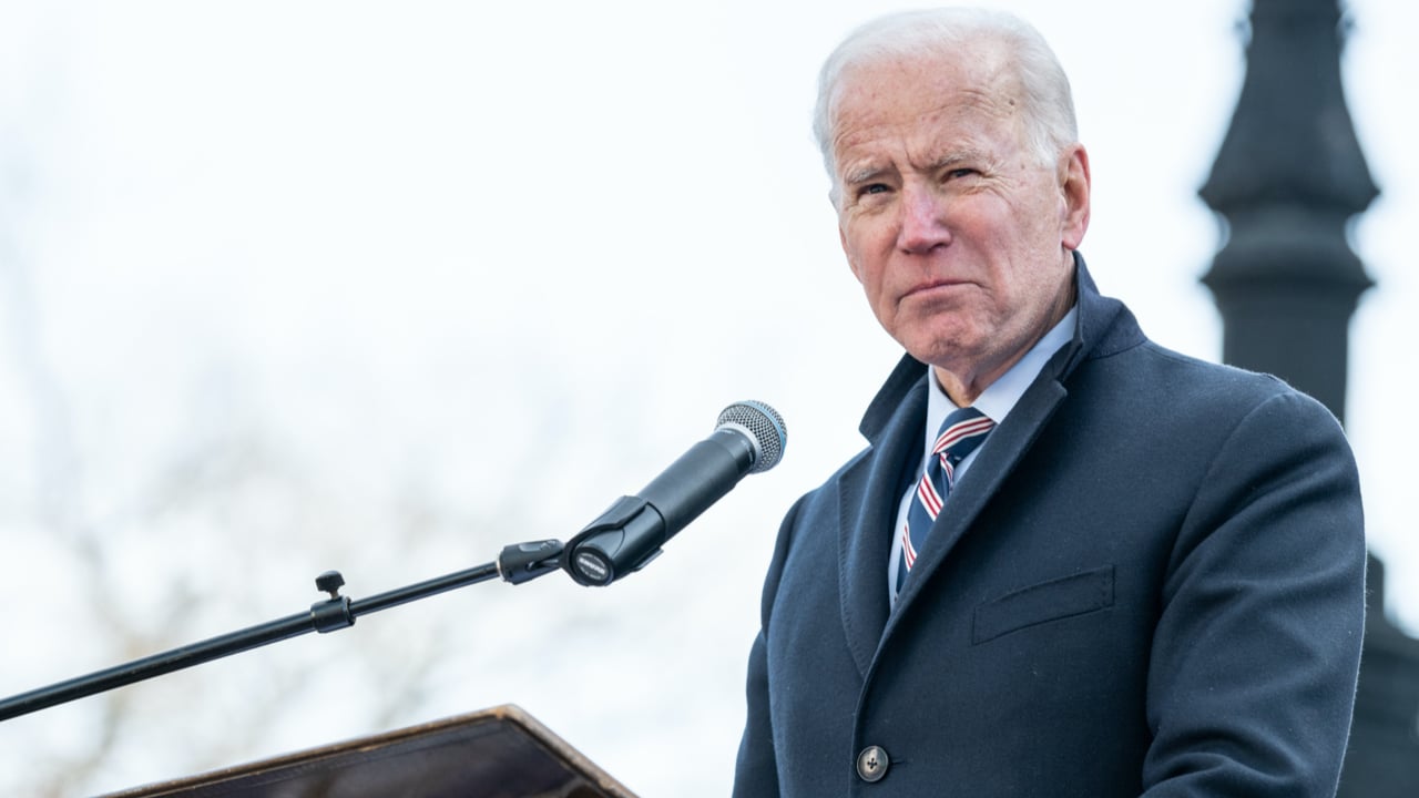 Joe Biden Claims Inflationary Pressure ‘Rests With the Federal Reserve,’ Prai...