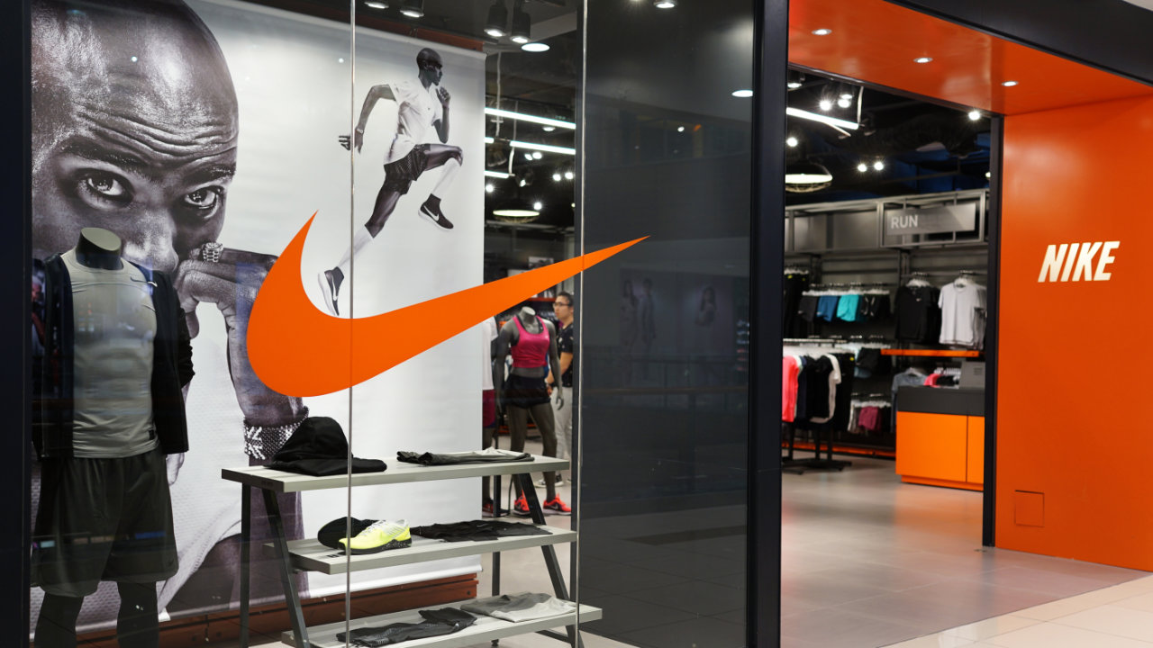 Sneaker Giant Nike poursuit un détaillant en ligne pour avoir vendu des chaussures Nike non autorisées