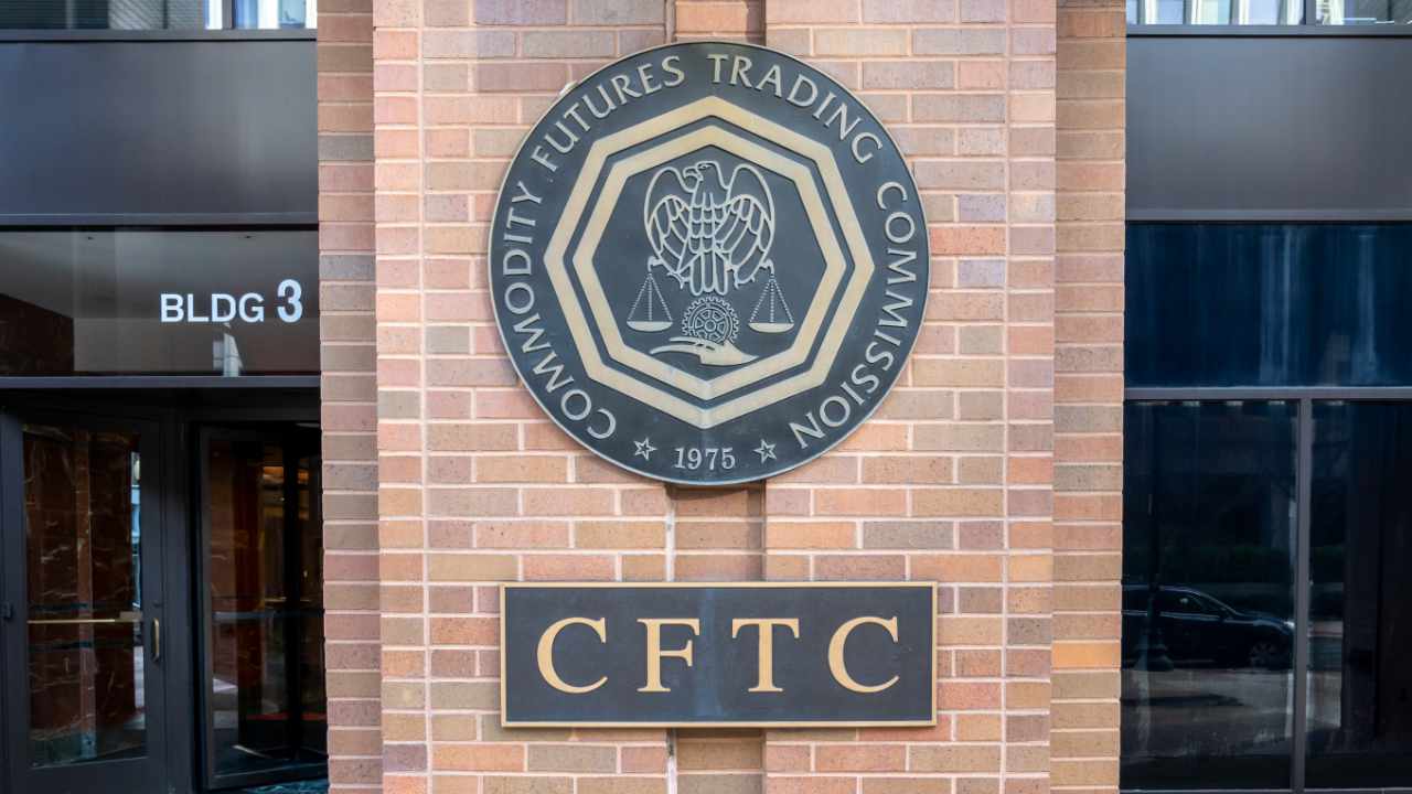 CFTC Chairman Confirms Bitcoin, Ether Are Commodities