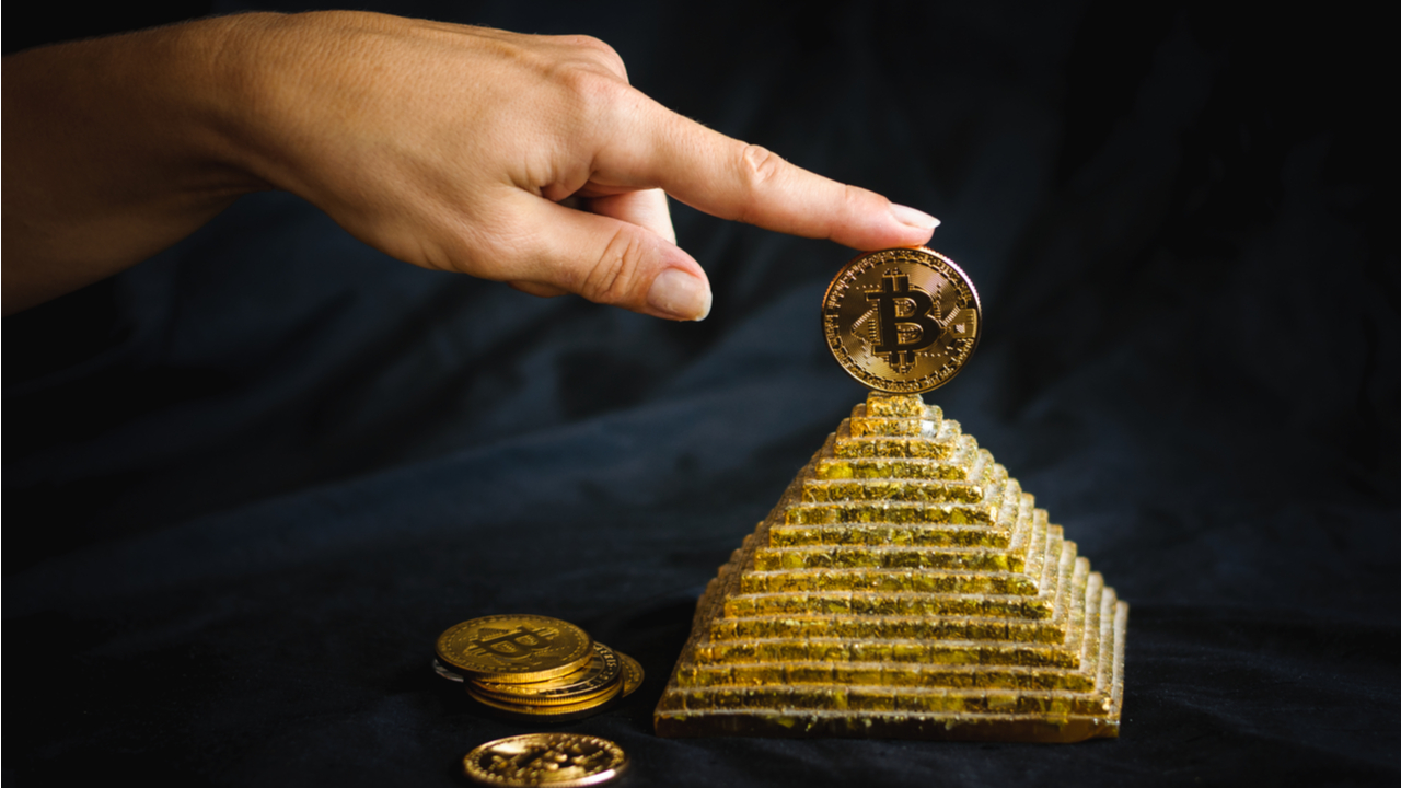 shutterstock 1125981746 Majority of Russia’s Financial Pyramids in Q1 Linked to Crypto, Scammers Exploit Sanctions Topic