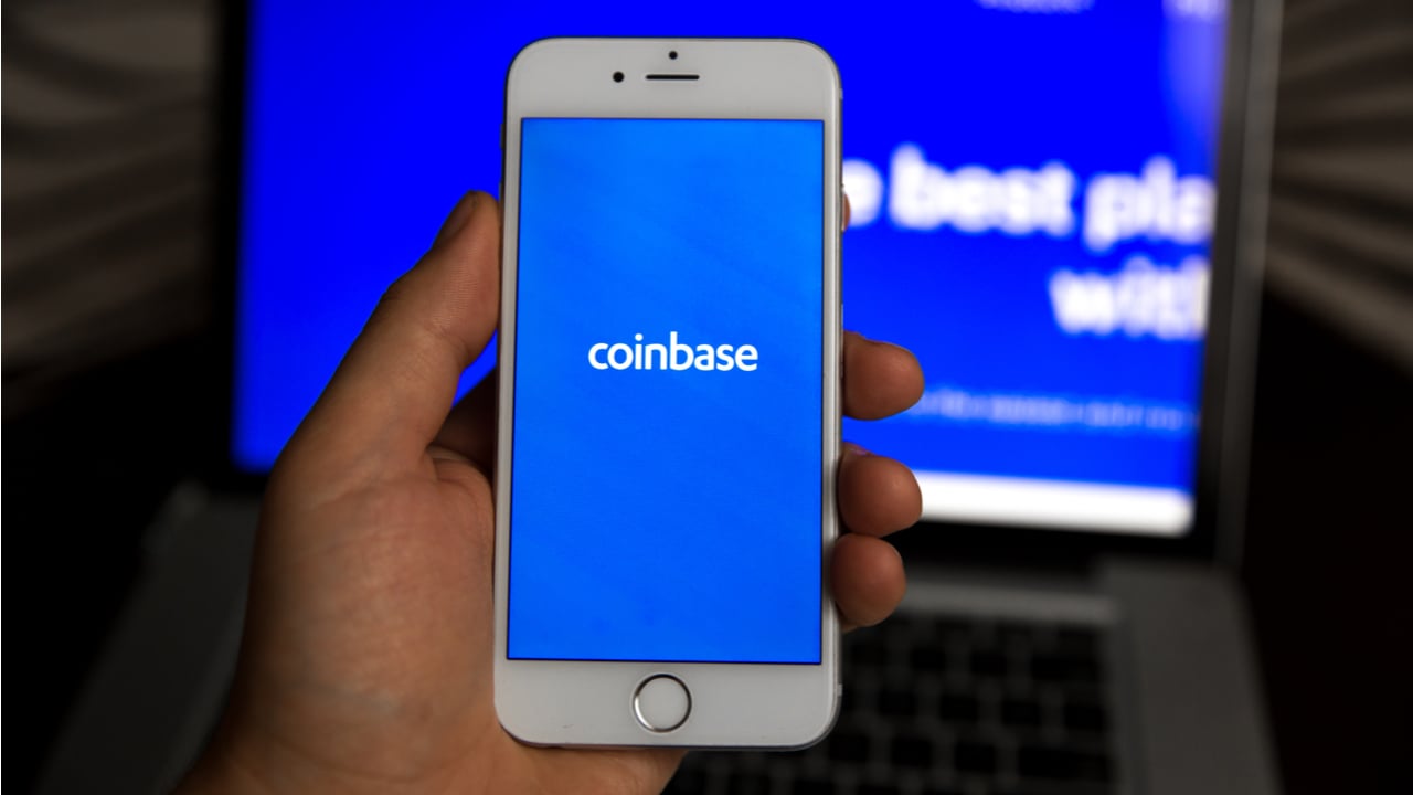 shutterstock 1214267053 Coinbase Warns Some Russian Users Their Accounts May Be Blocked, Report Reveals
