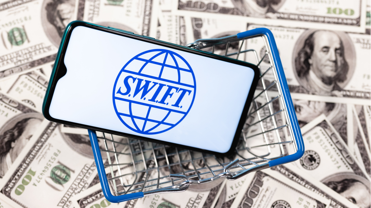 SWIFT Is Experimenting With Decentralized Technologies to Allow CBDC Intercon...