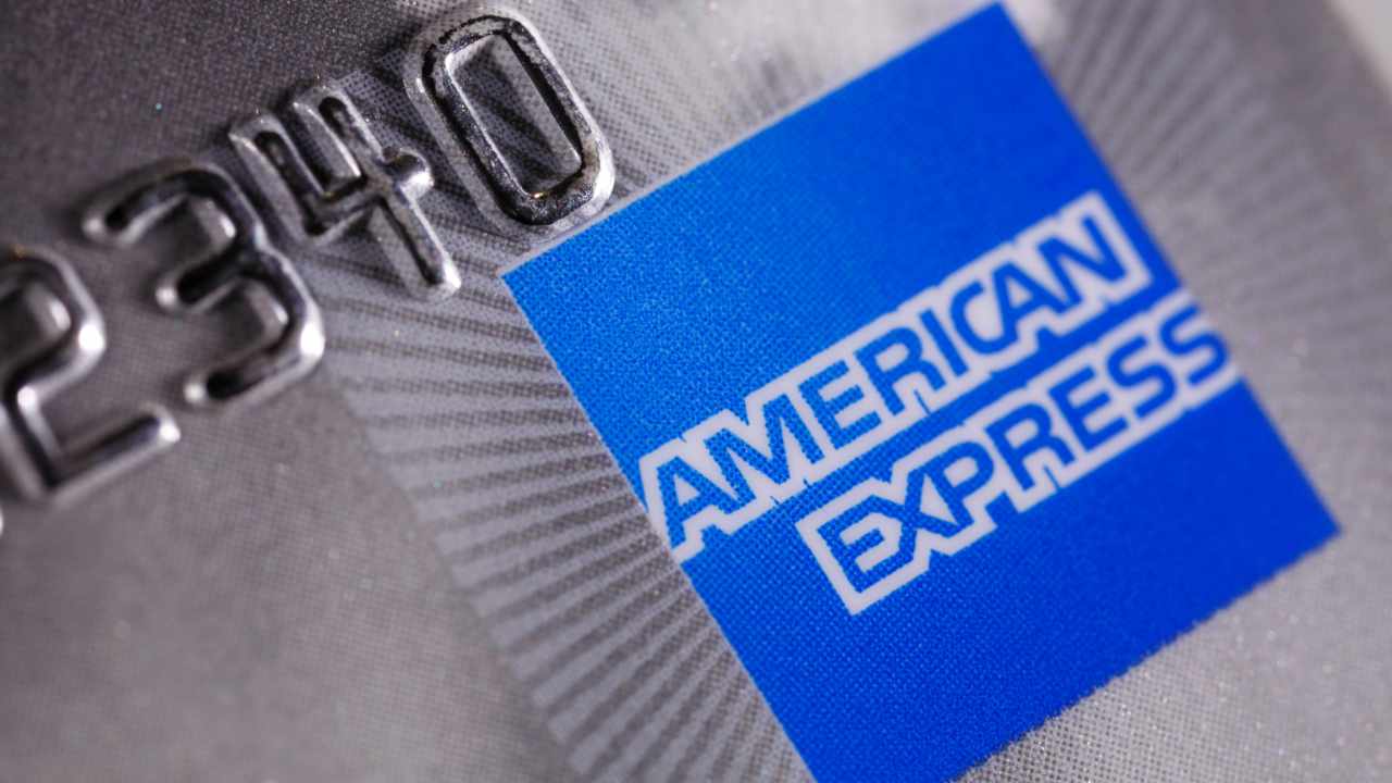The new American Express card allows buyers to earn crypto rewards tradable in over 100 cryptocurrencies