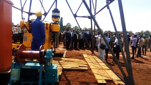 Uganda says exploration surveys have uncovered 31 million metric tonnes of gold