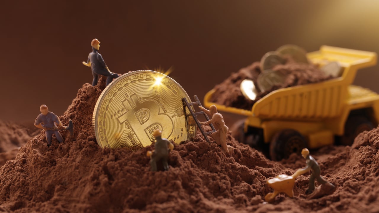 Bitcoin’s Mining Difficulty Slides 5% Dropping to Levels Not Seen Since March – Mining Bitcoin News