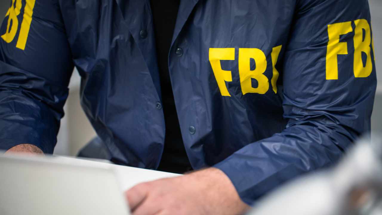 The FBI warns crypto owners not to fall into the trap of a 