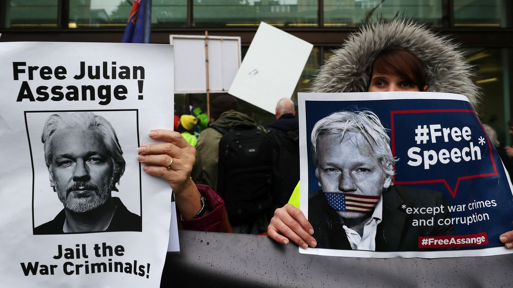 UN rights chief concerned over Assange extradition case, Wikileaks continues to collect large sums of crypto