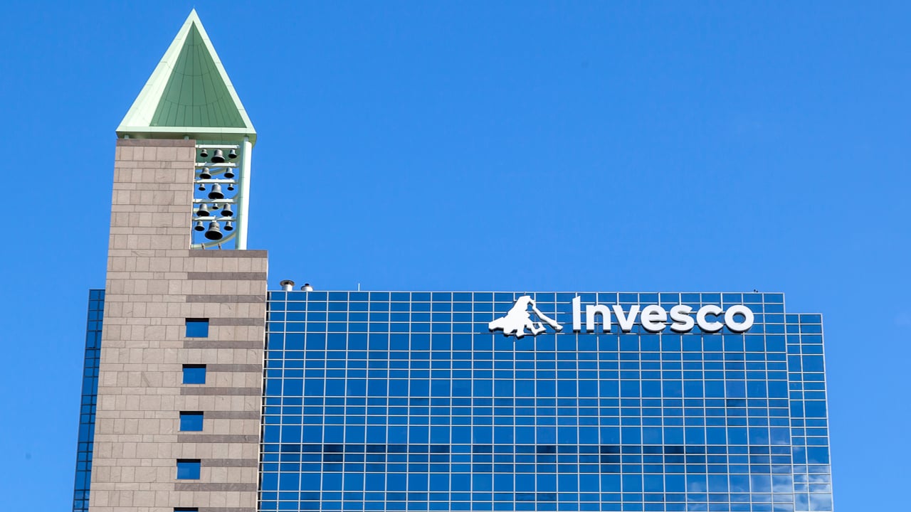 Pranešimas: Investicijų valdymo milžinas „Invesco“ pristato „Metaverse“ fondą