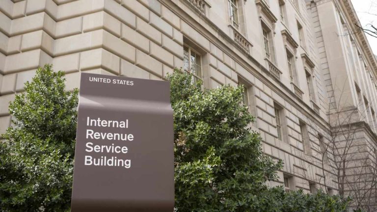 IRS Expands Crypto Question on Tax FormKevin HelmsBitcoin News