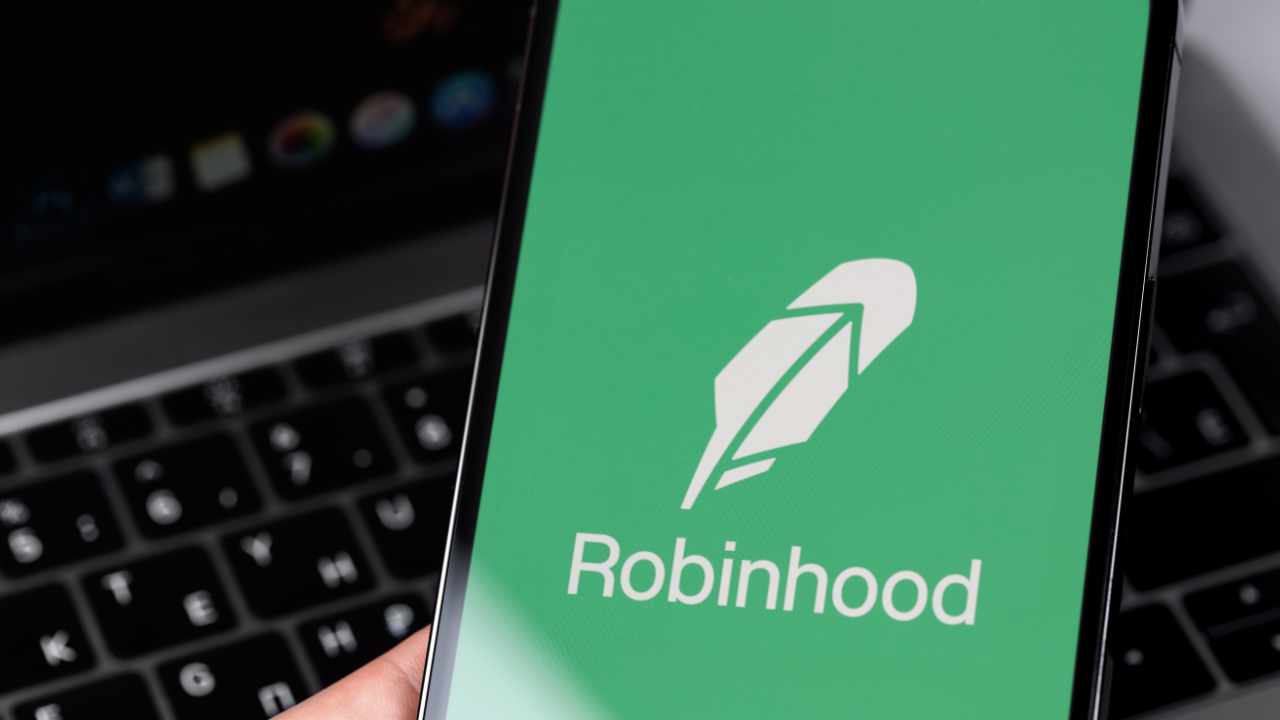 Robinhood Crypto fined $30 million by New York regulator for 