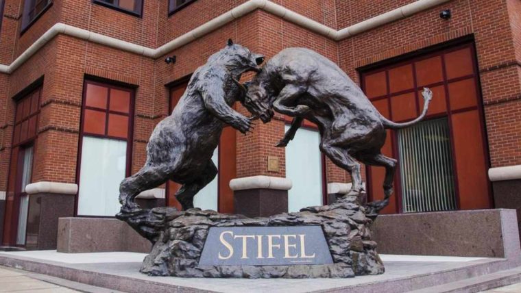 Stifel Financial: 97% of US Executives Surveyed Bracing for Recession