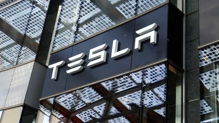 Elon Musk Sells Tesla Shares Worth Nearly $7 Billion — Plans to Buy TSLA Stoc...