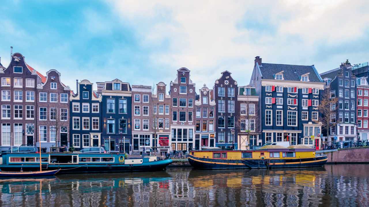 Coinbase Receives Approval to Offer Full Suite of Crypto Products in the Netherlands