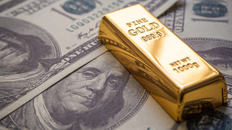 TD Securities Analyst Says Gold Sell-off May Not Be Over — Carry and Opportunity Cost Could 'Drive Capital Away'