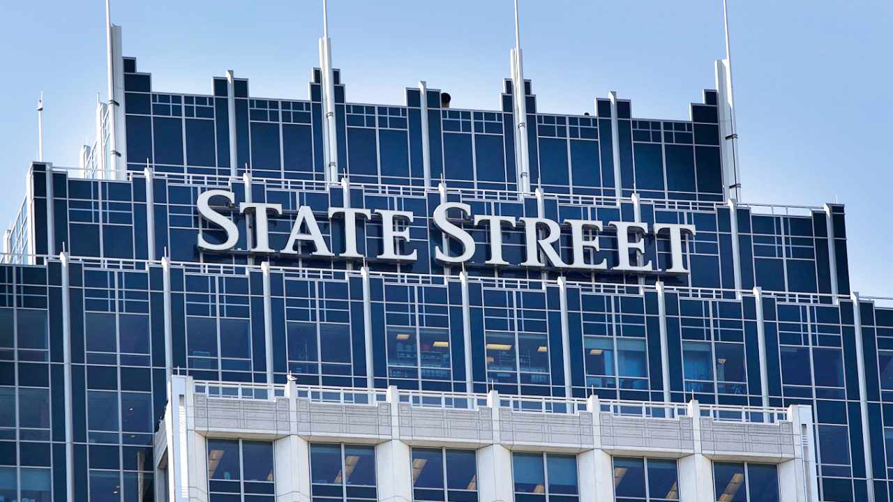 Financial Giant State Street sees unusual demand for cryptocurrency from institutional investors