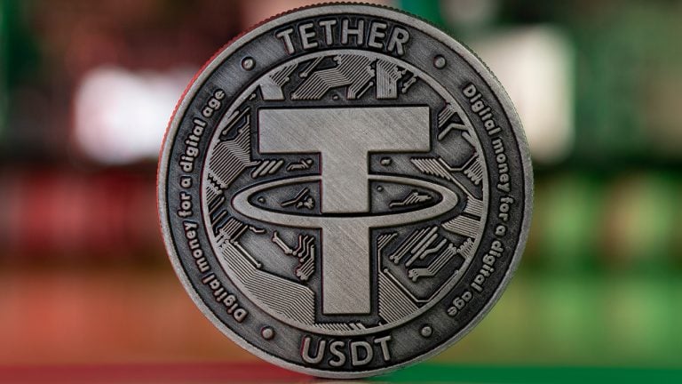 Tether Asks Court to Remove Crypto Boutique Law Firm Roche Freedman From Class-Action Lawsuit
