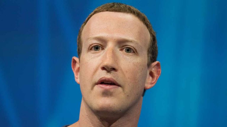 US Senators Press Meta CEO Mark Zuckerberg on Crypto Scam Policies for Facebo...