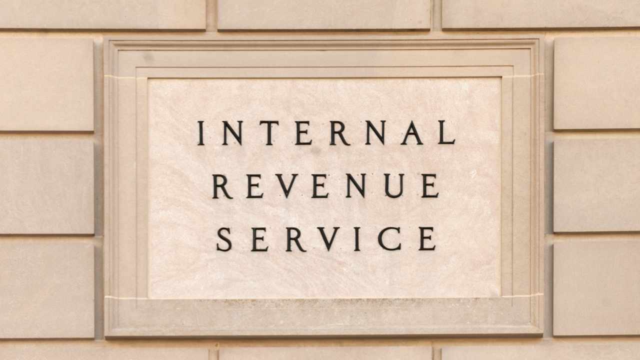 IRS Updates Crypto-Related Instructions for 2022 Tax Filing