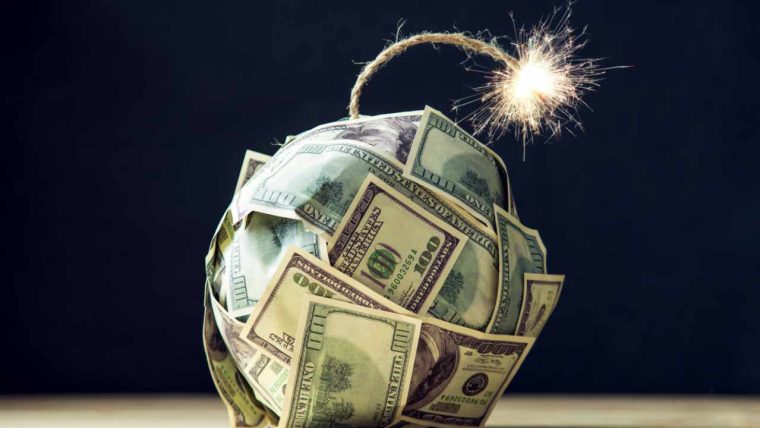 Economist Peter Schiff Warns the US Dollar Will Crash — Says 'We're Going to Default'