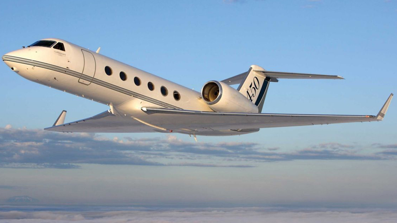 Un rapport de radar de vol montre que le jet privé du co-fondateur de FTX s'est envolé pour l'Argentine, selon SBF, toujours aux Bahamas
