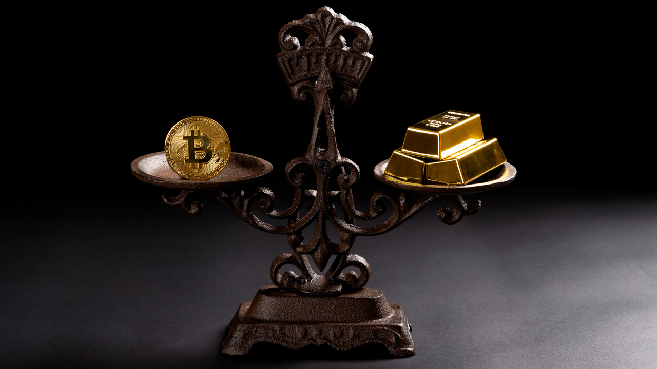Gold Outshined Bitcoin This Month Climbing 6% Higher Amid US Real Estate Slump, Lower CPI Data – Bitcoin News