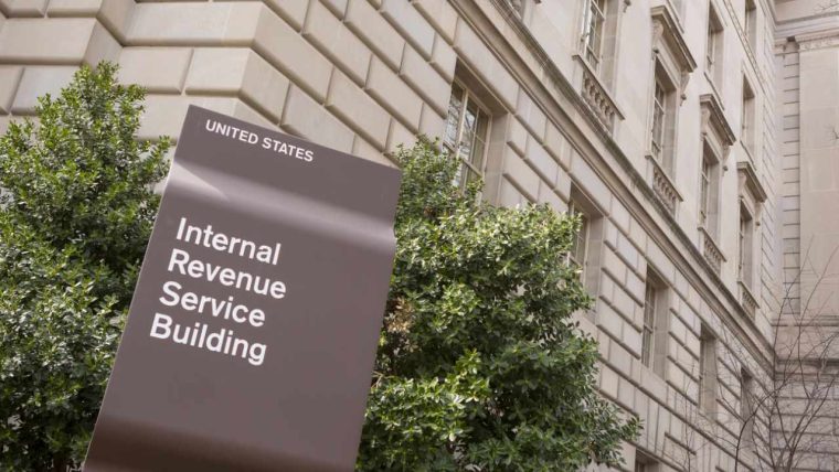 IRS Building 'Hundreds' of Crypto Cases — Official Says $7 Billion successful  Digital Assets Seized successful  2022