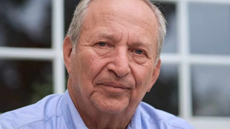 Former US Treasury Secretary Larry Summers Compares FTX Collapse to Enron Fraud