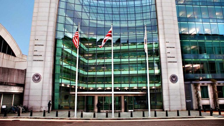 US Lawmakers 'Deeply Concerned' That SEC Is Enacting Rules Without Sufficient Feedback