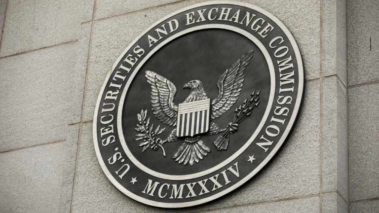 SEC, DOJ Investigate FTX — Regulators Suspect Crypto Exchange Mishandles Cust...