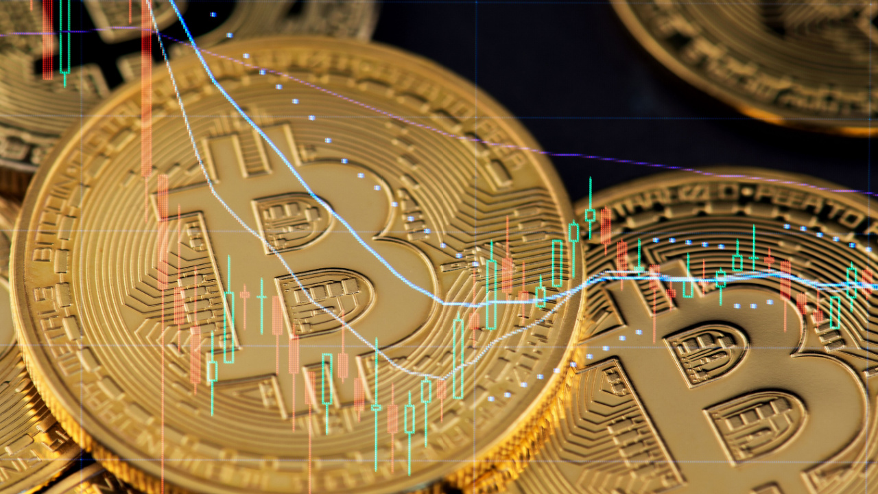 Bitcoin, Ethereum Technical Prognosis: BTC Strikes Above $17,000 on Wednesday thumbnail