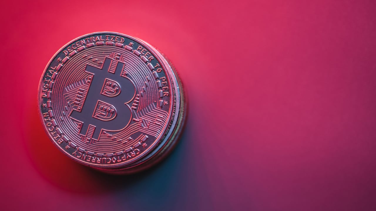 Bitcoin, Ethereum Technical Analysis: Bitcoin Rebounds, Coinbase Confirms Holding 2 Million BTC – Market Updates Bitcoin News