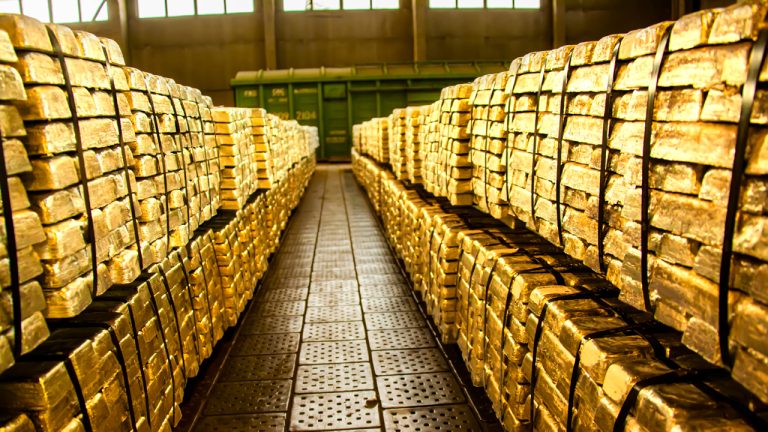 Central Bank Gold Buys This Year Reach an All-Time Quarterly High in Q3, 400 ...