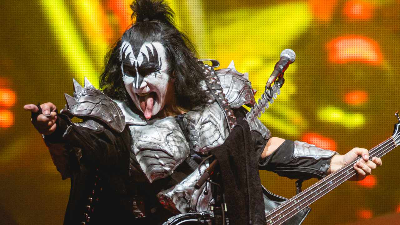 Rock Legend Gene Simmons Holds Crypto Despite Market Drop And FTX Collapse