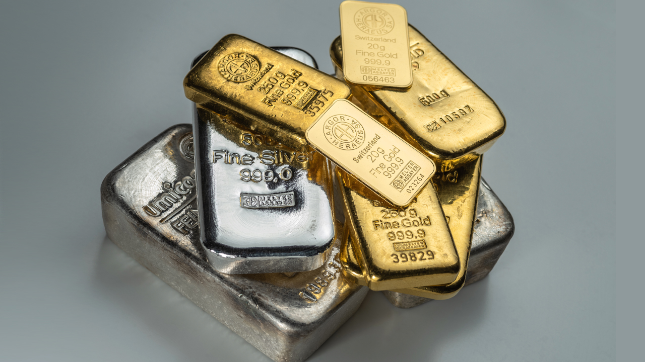 La demande d'or de la banque centrale a augmenté au rythme le plus rapide en 55 ans, selon un analyste, l'argent pourrait surpasser l'or en 2023 BlockBlog
