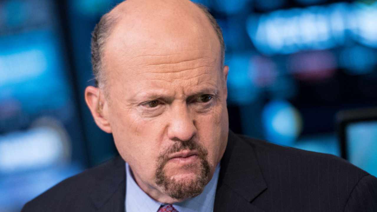 Mad Money's Jim Cramer advises investors to exit crypto - says 'It's never too late to sell a bad position'