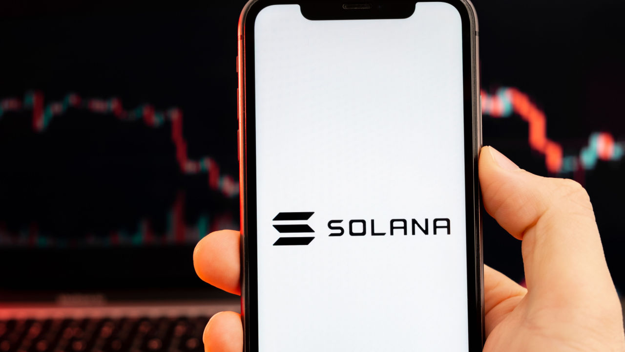 Biggest Movers: SOL Hits 1-Month Low on Saturday, as UNI Extends Recent Declines – Market Updates Bitcoin News