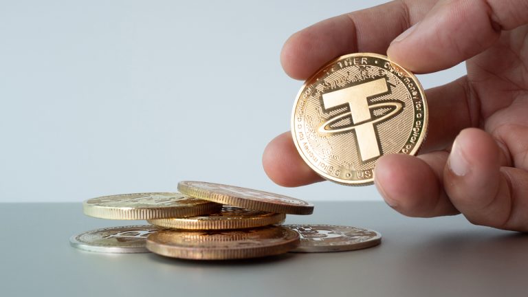 Coinbase Entices Users to Switch From USDT to USDC, Crypto Firm Says Recent Events 'Put Some Stablecoins to the Test'