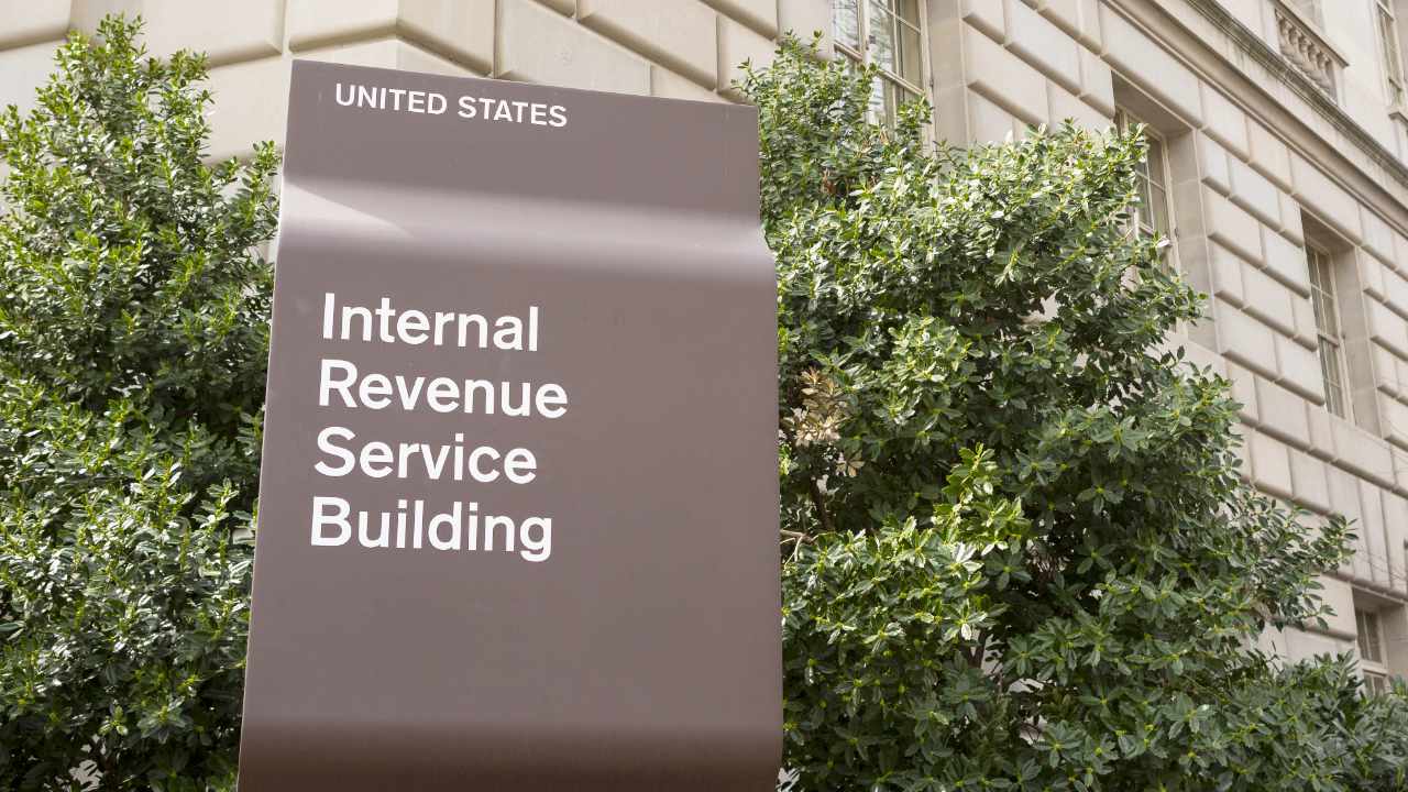 IRS Official: Crypto Is Here to Stay and ‘Becoming More Legitimate’
