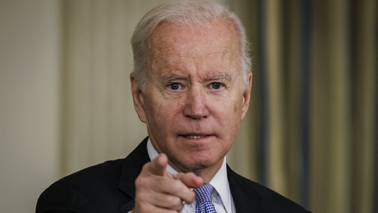 Biden Vows to Veto House Republicans' 'Fair Tax Act' Proposing Elimination of IRS