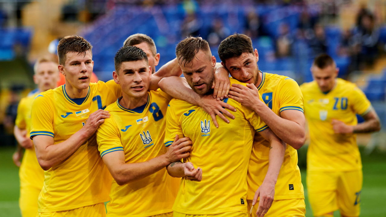 Échange de crypto-monnaie pour parrainer l'équipe nationale de football d'Ukraine