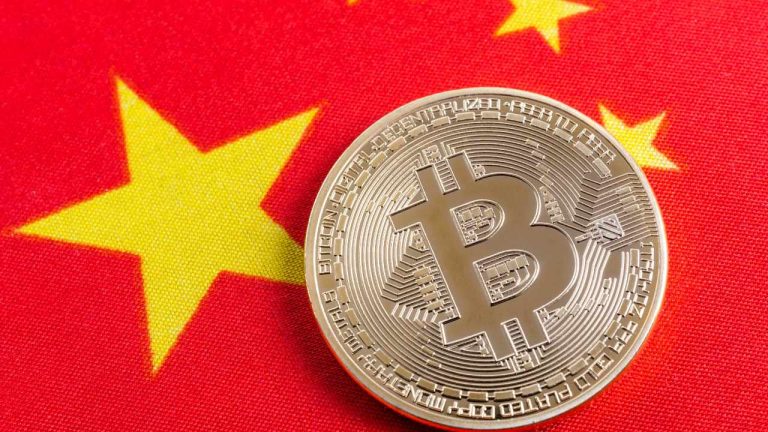 Chinese Economist Urges Government to Reconsider Crypto Ban â€” Warns of Missed Tech Opportunities